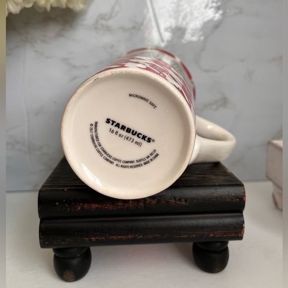EUC Starbucks Coffee Mug Houndstooth 2017 Tall 16 oz. Red & White w/Mermaid - Picture 6 of 6